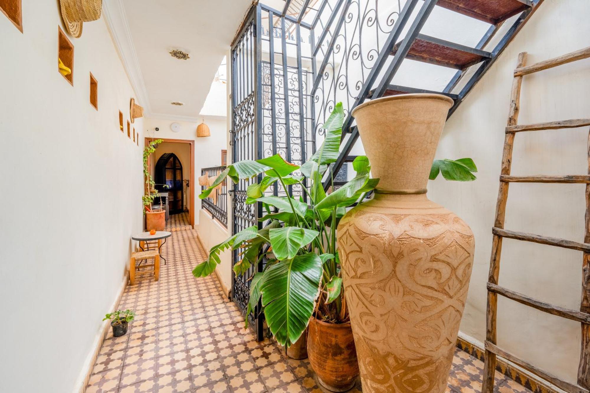 Riad Prive - 5 Minuts From Jamaa Fnaa Square & Souks - Marrakech 마라케시 외부 사진